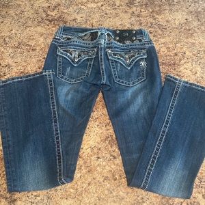 Miss Me low rise boot cut!
